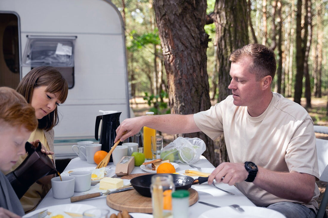 What are some tips for eating healthy while traveling?