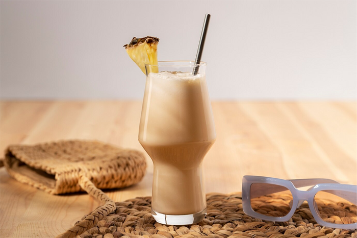 cold brew coffee, , healthy fats, coffee ice cubes, bulletproof coffee, coffee milkshake, dairy free, breakfast smoothie, carb smoothie.