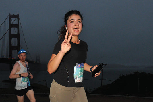 Anna Sandhu the runner practicing mindful running during a marathon near the Golden Gate Bridge